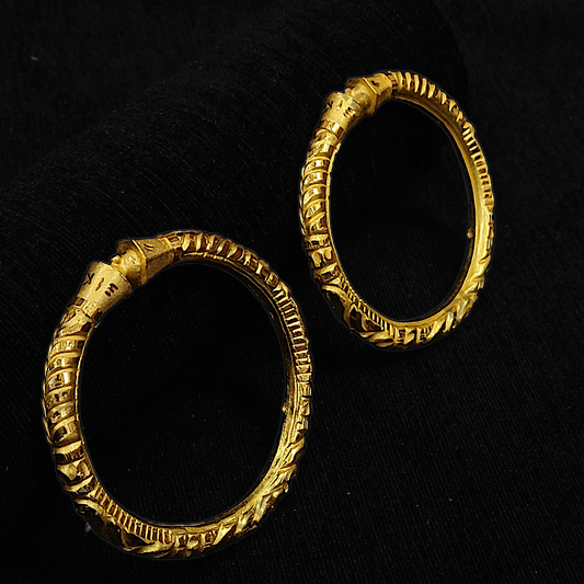 Sleek Designer Bangle - My Golden Wish