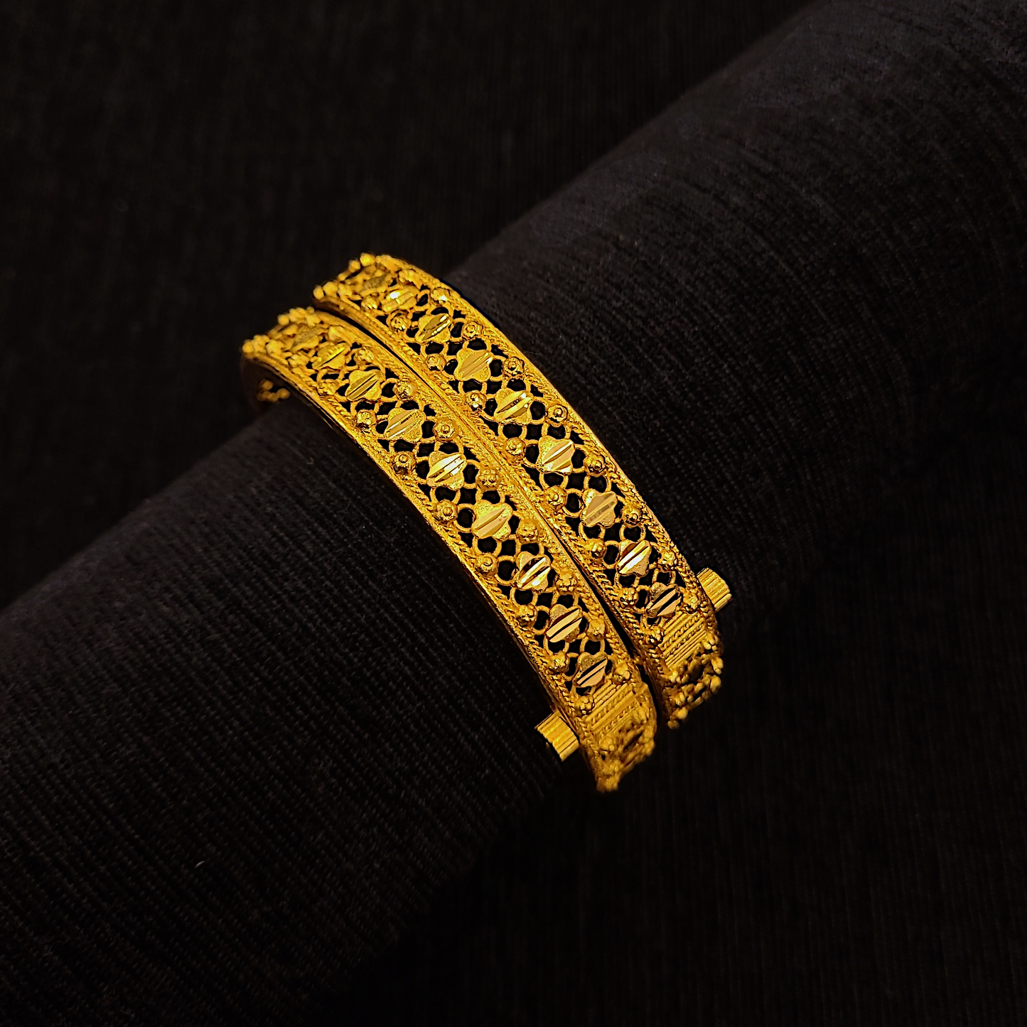 Chandra Chur (Openable)