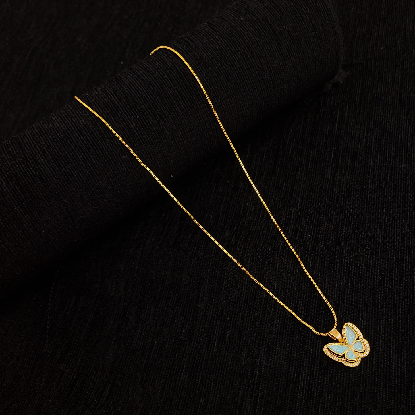 Resin Pendent Chain- II