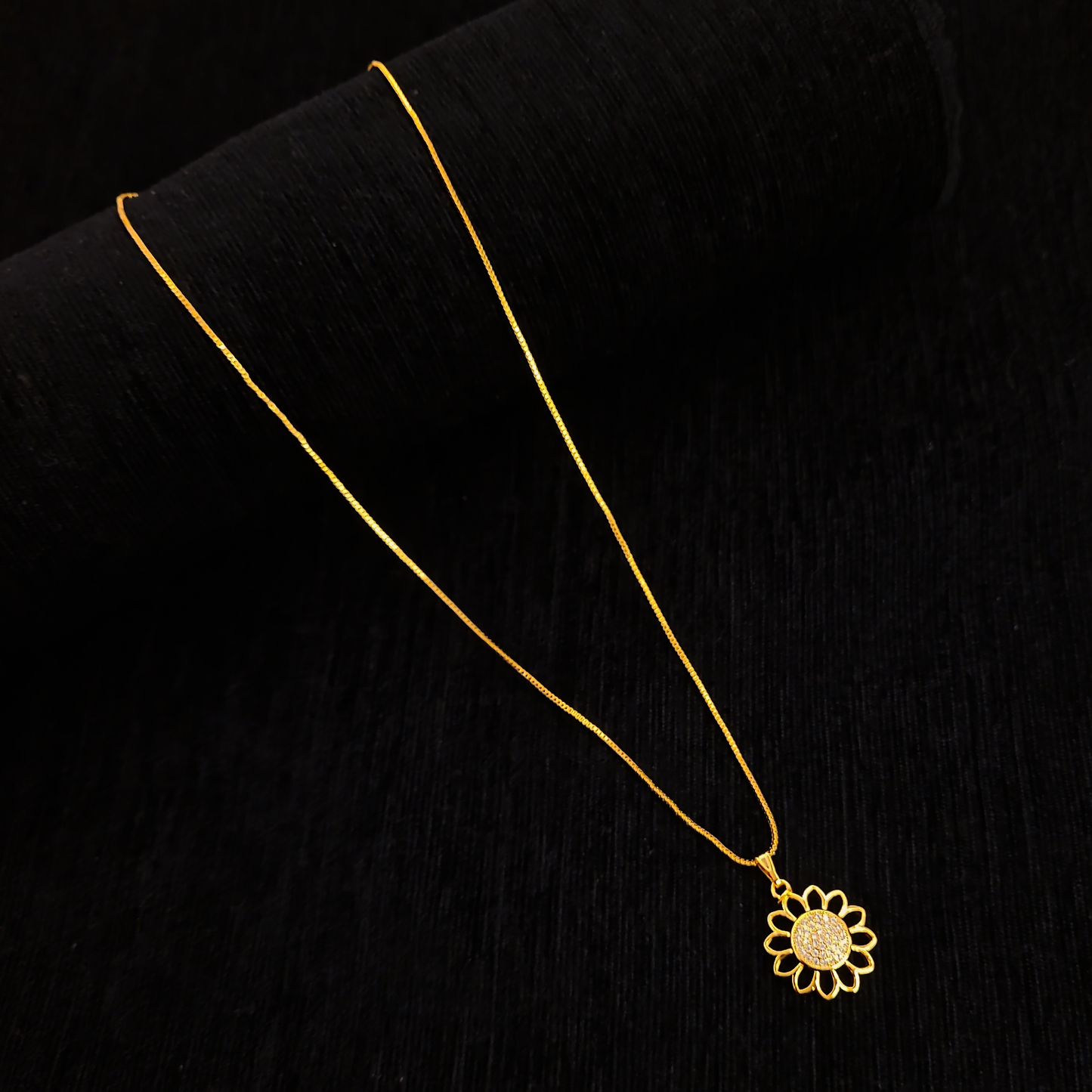 Sunflower Pendent Chain