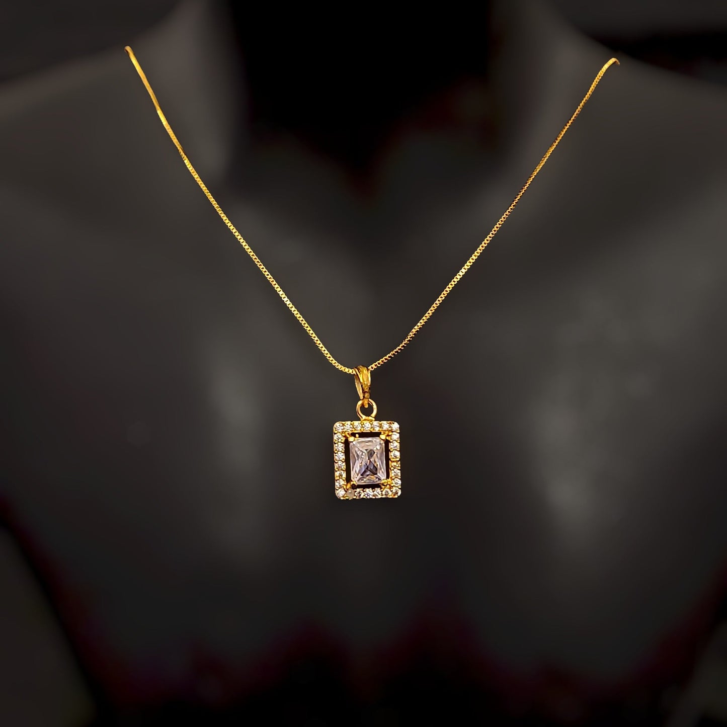 Biscuit Pendent Chain