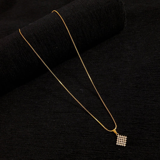 Diamond Cut Pendent Chain