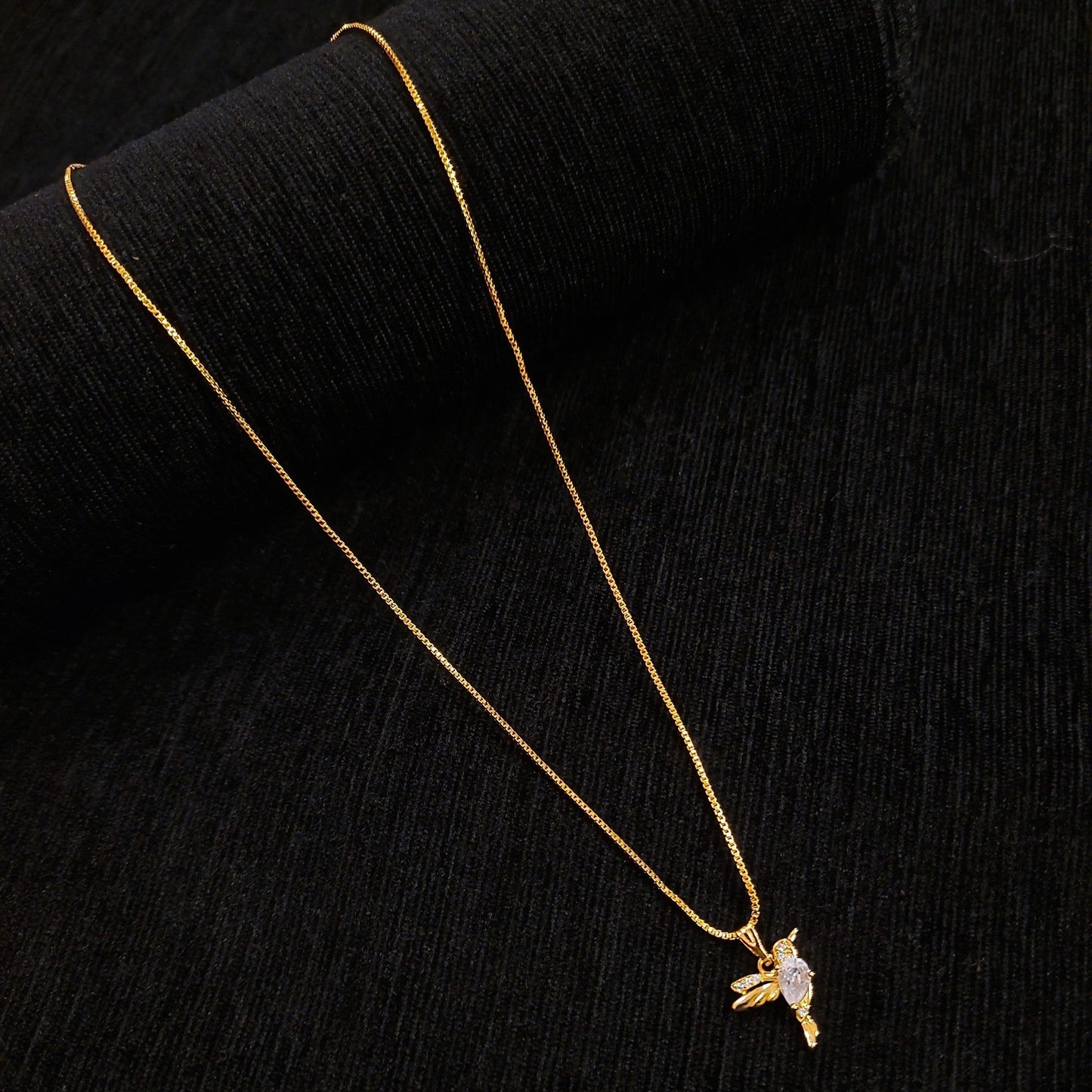 Flying Bird Pendent Chain