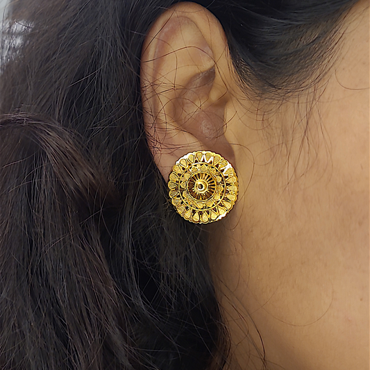 Traditional Shield Medium Tops