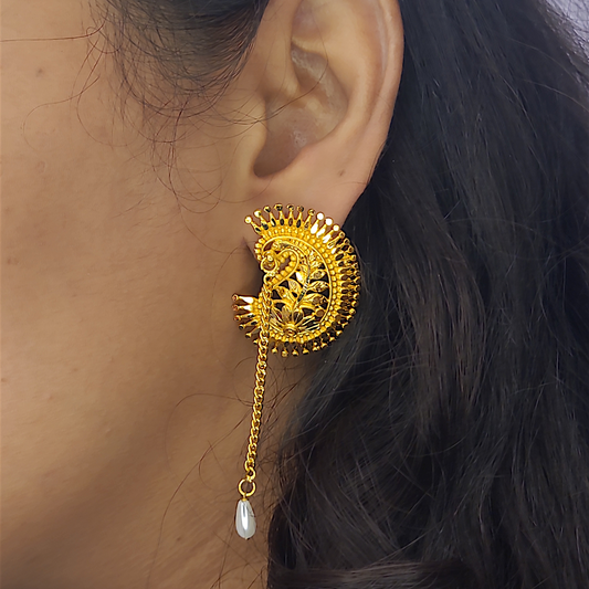 Kolka Pearl Drop Tops (Medium)