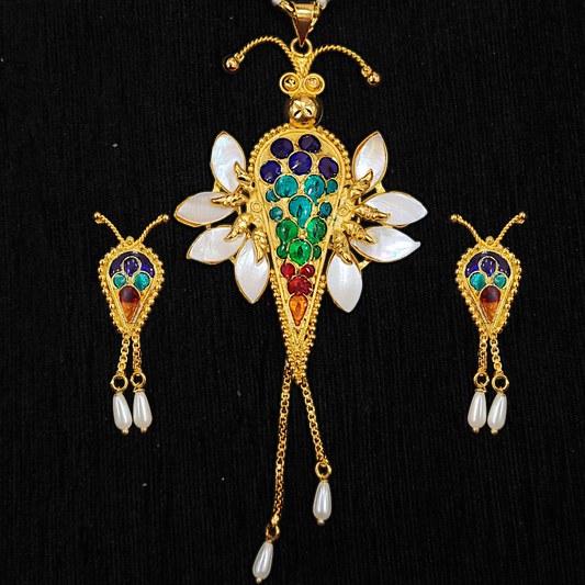 Butterfly Shell Locket Set - My Golden Wish