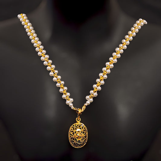 Oval Locket With Pearl Chain