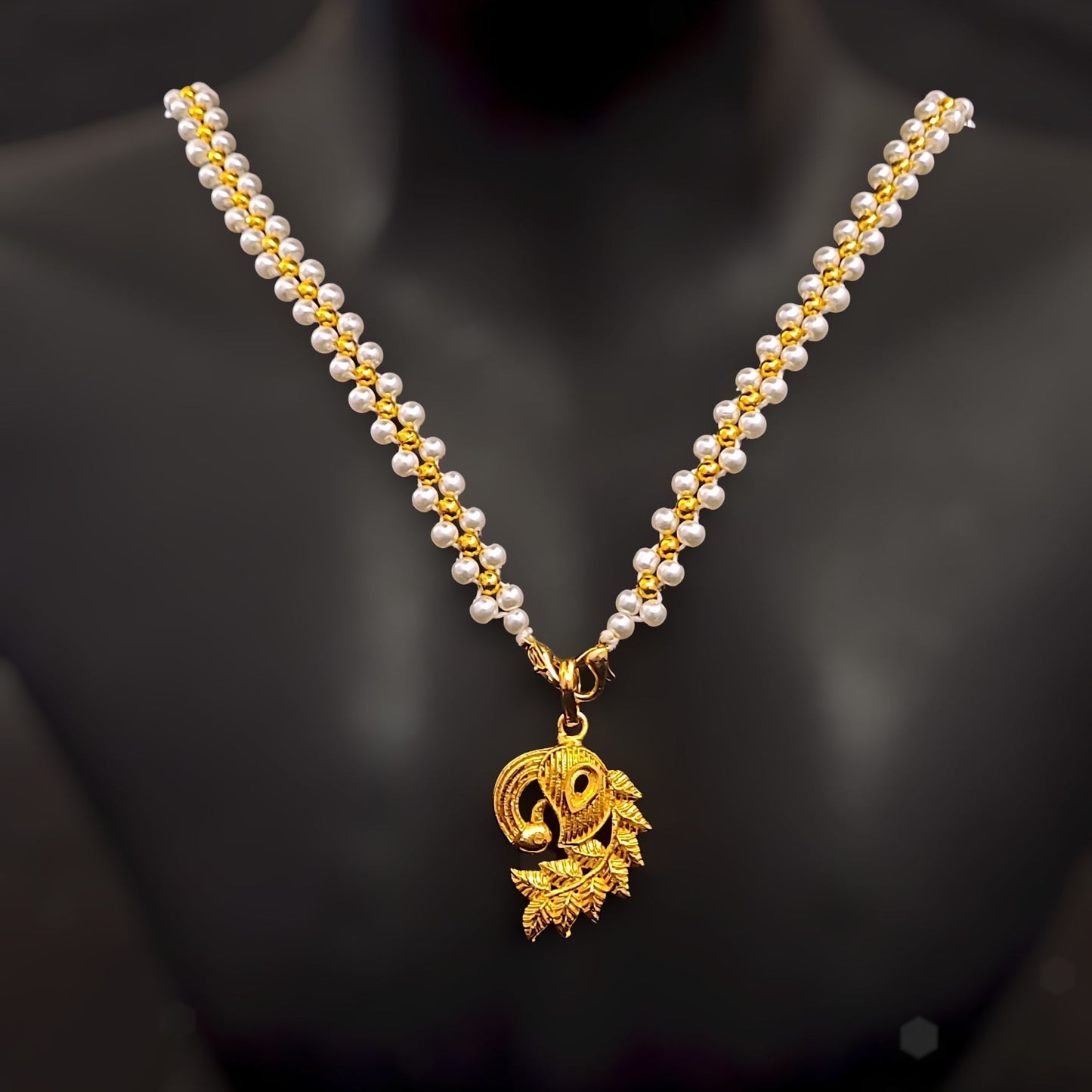 Peacock Locket With Pearl Chain