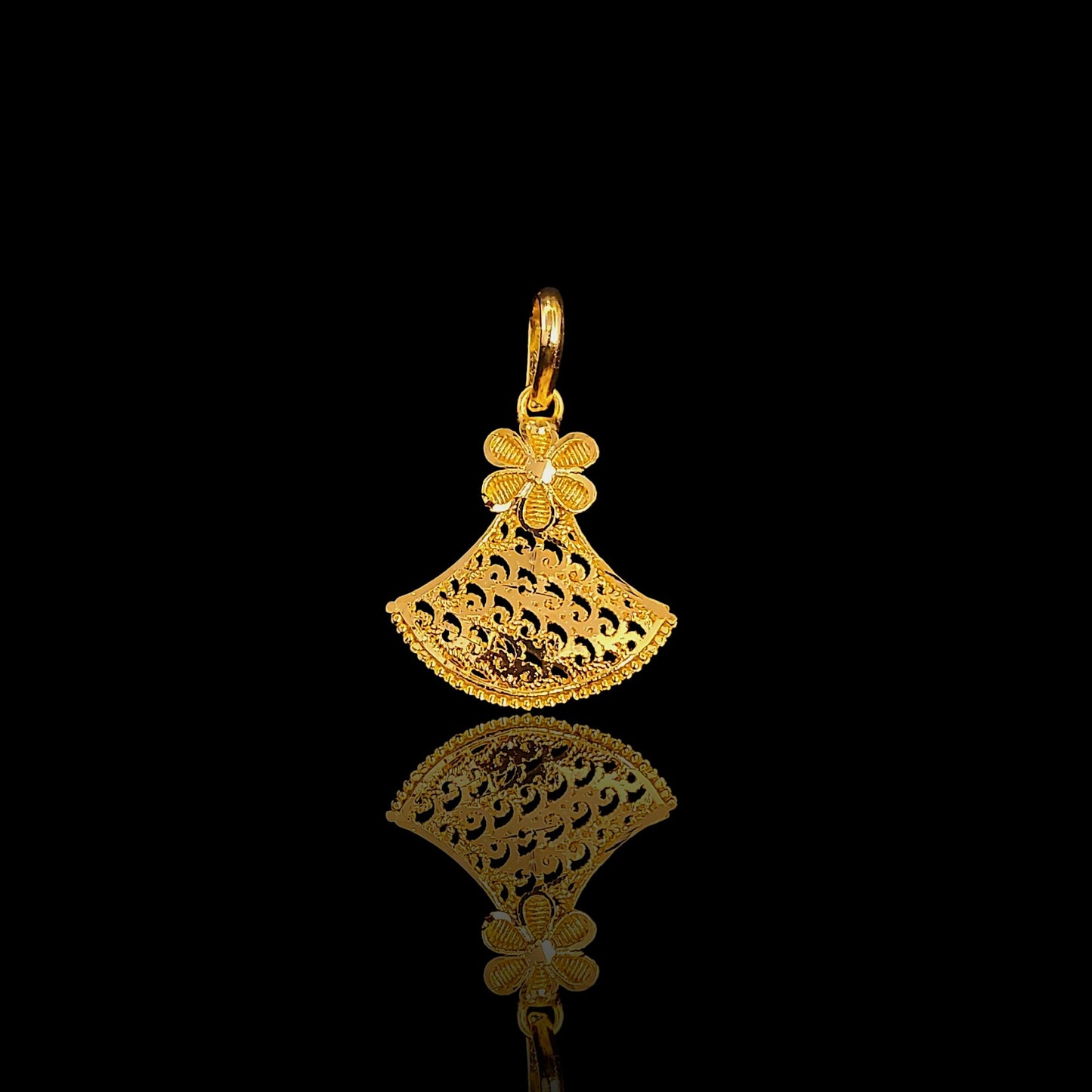 Small Daily Wear Pendent - XXII