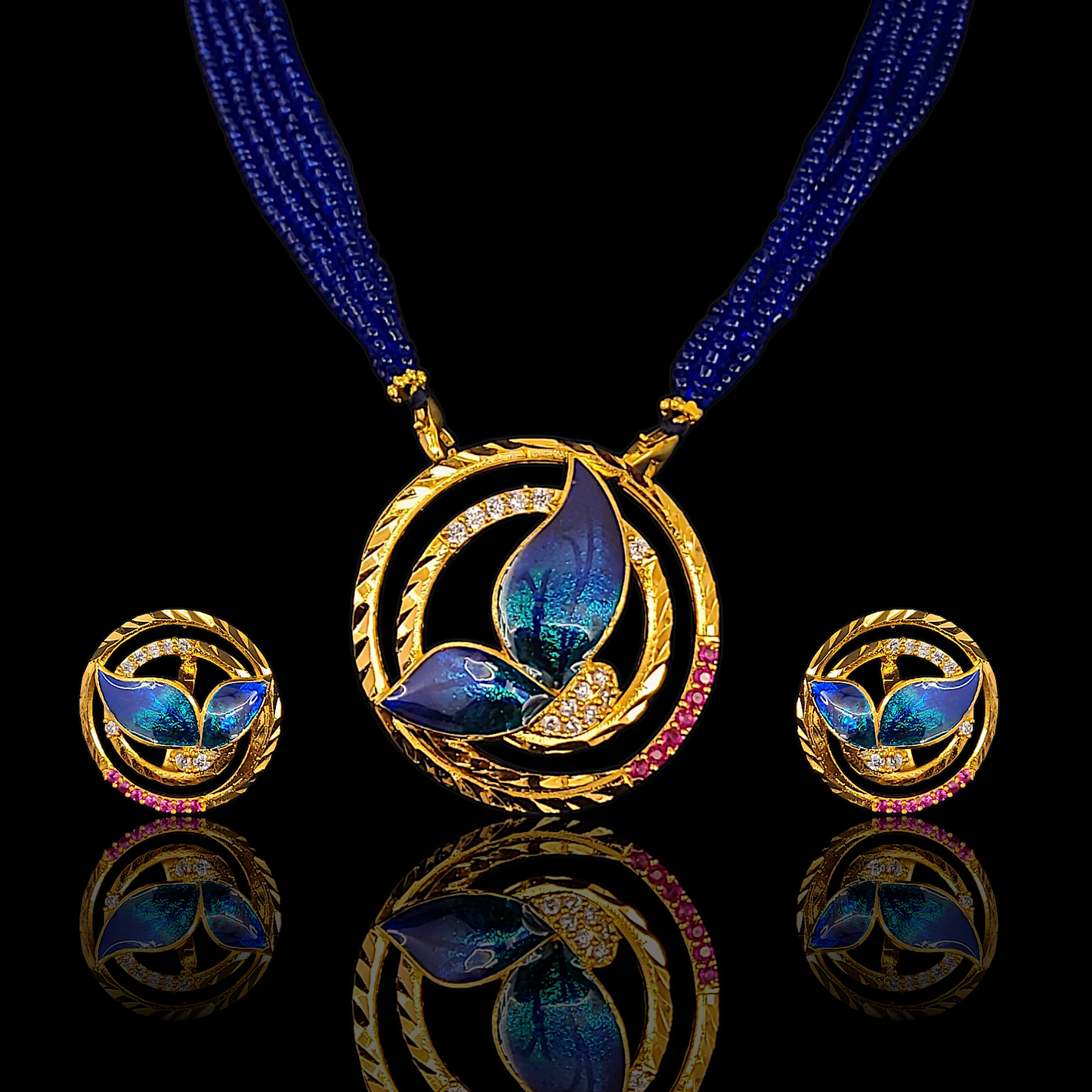 Mayurkanthi Locket Set