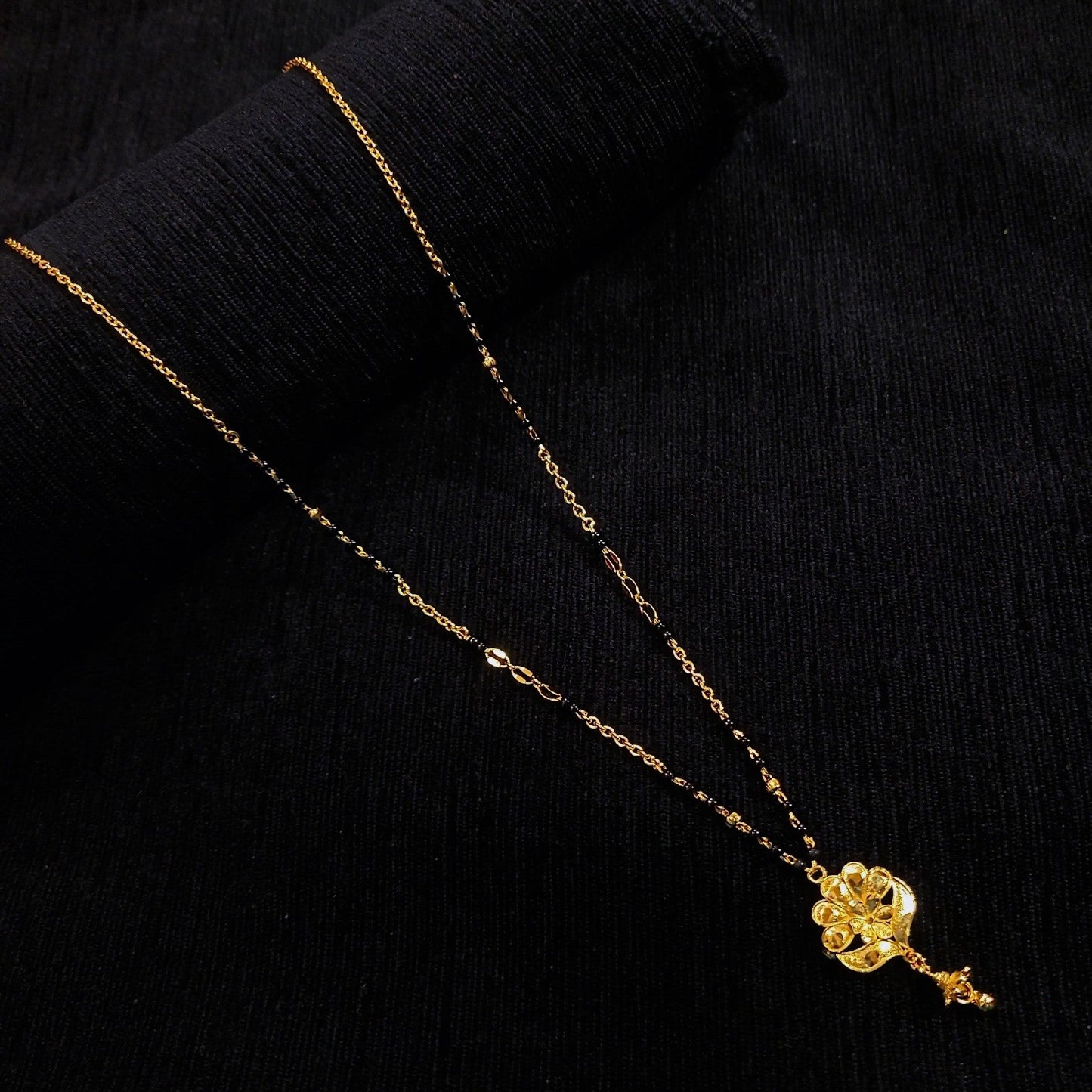 Small Flower Mangalsutra