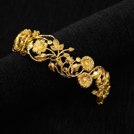 Broad Flower Choker - My Golden Wish