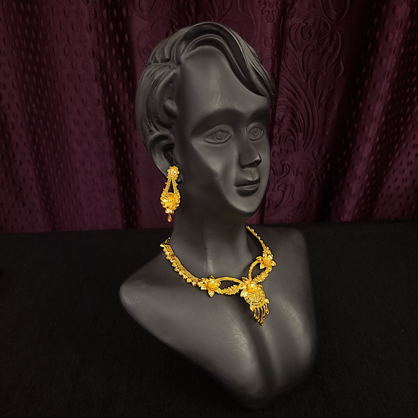 Sabeki Leaf Necklace Set - My Golden Wish