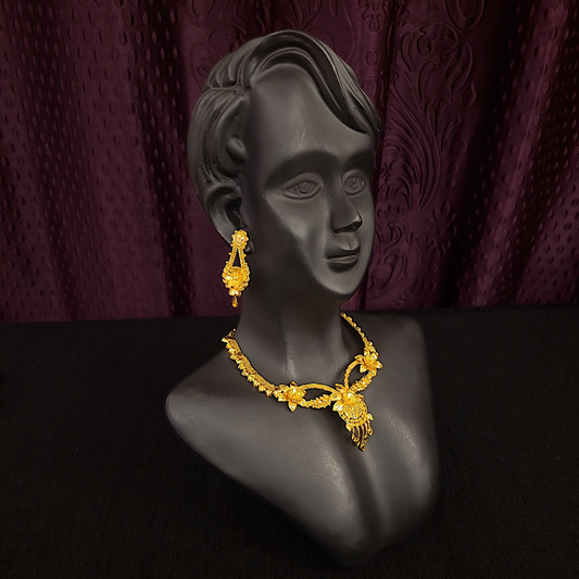 Sabeki Leaf Necklace Set - My Golden Wish