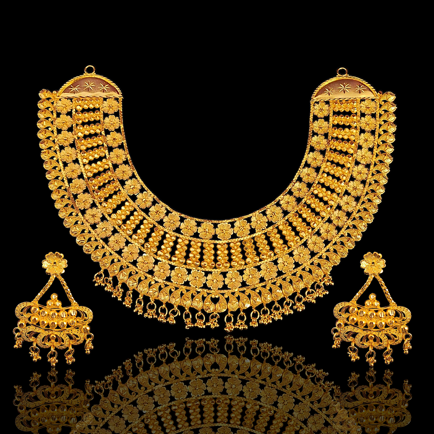Broad Four Pattern Necklace Set - My Golden Wish