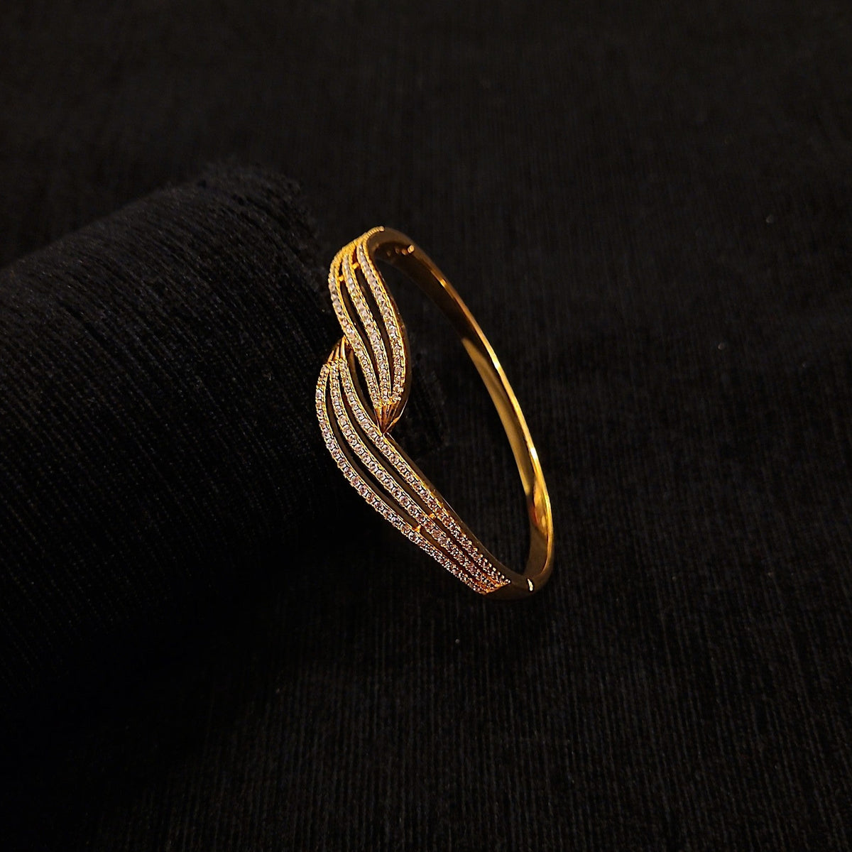 Overlap Triple Line Bracelet (Openable)