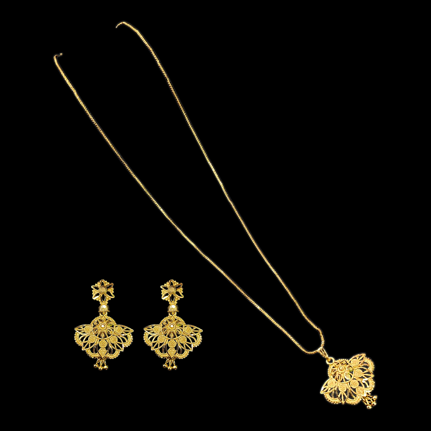 Radial Sleek Pendant Chain Set