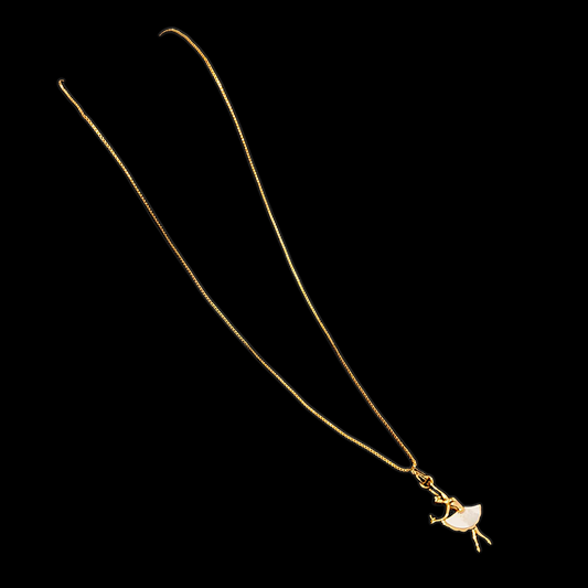 Dancing Girl Shell Pendent Chain - My Golden Wish