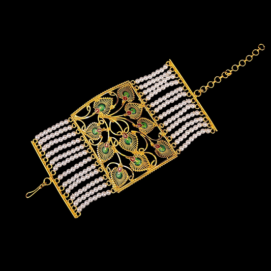 Feather Minakari Broad Pearl Mantasa - My Golden Wish