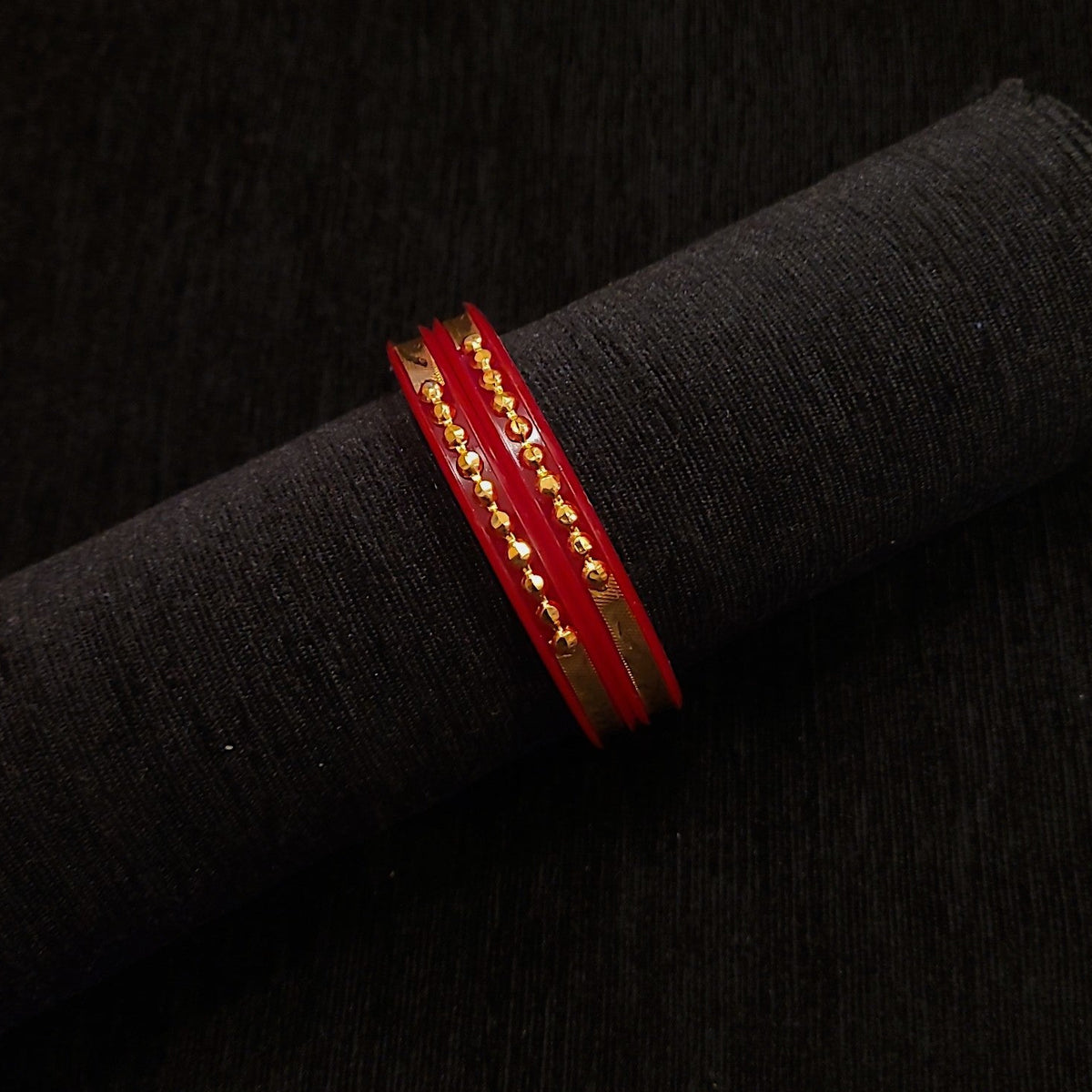Gold Plated Sleek Matar Paat Pola