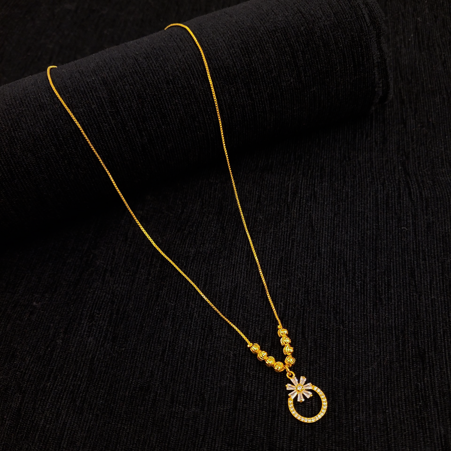 Ring Flower Pendent Chain