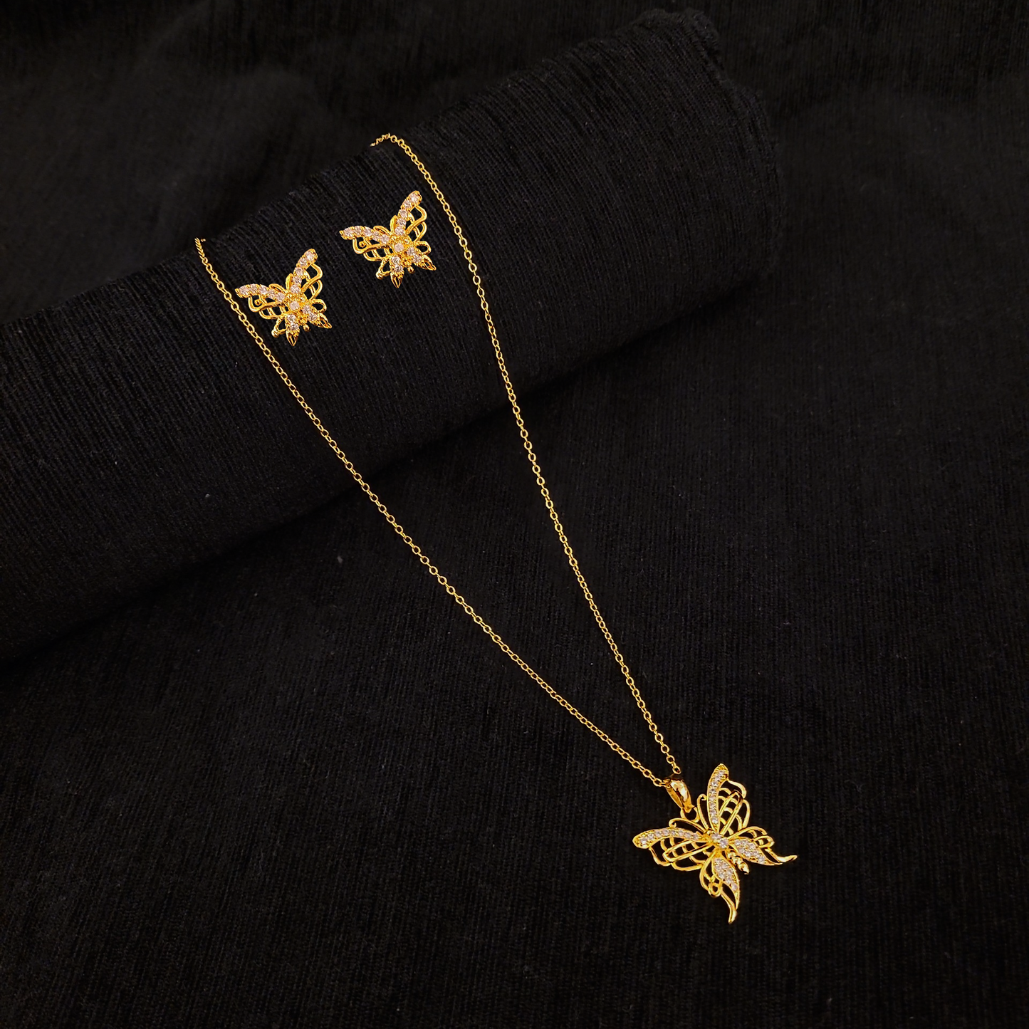 Butterfly Locket Chain Set
