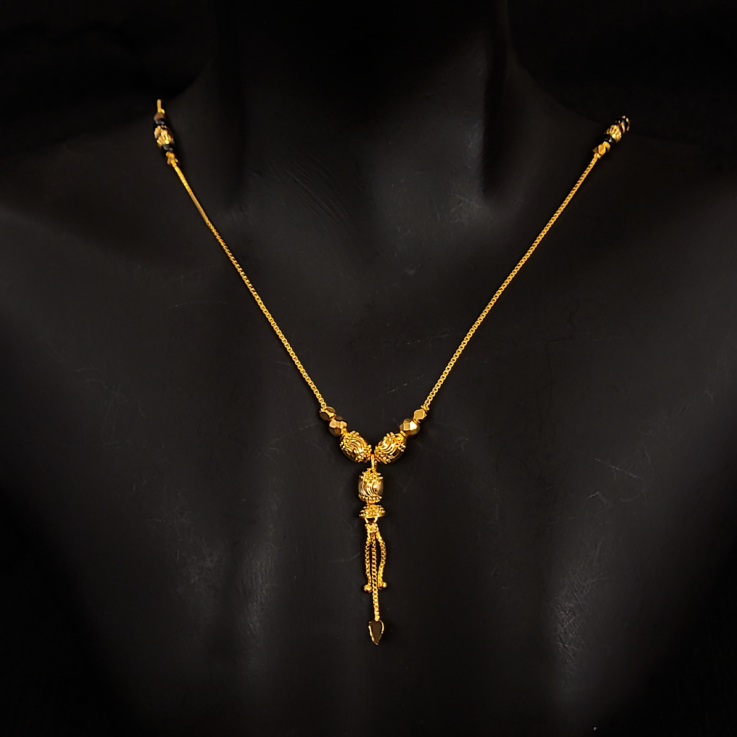 Latkan Mangalsutra Chain