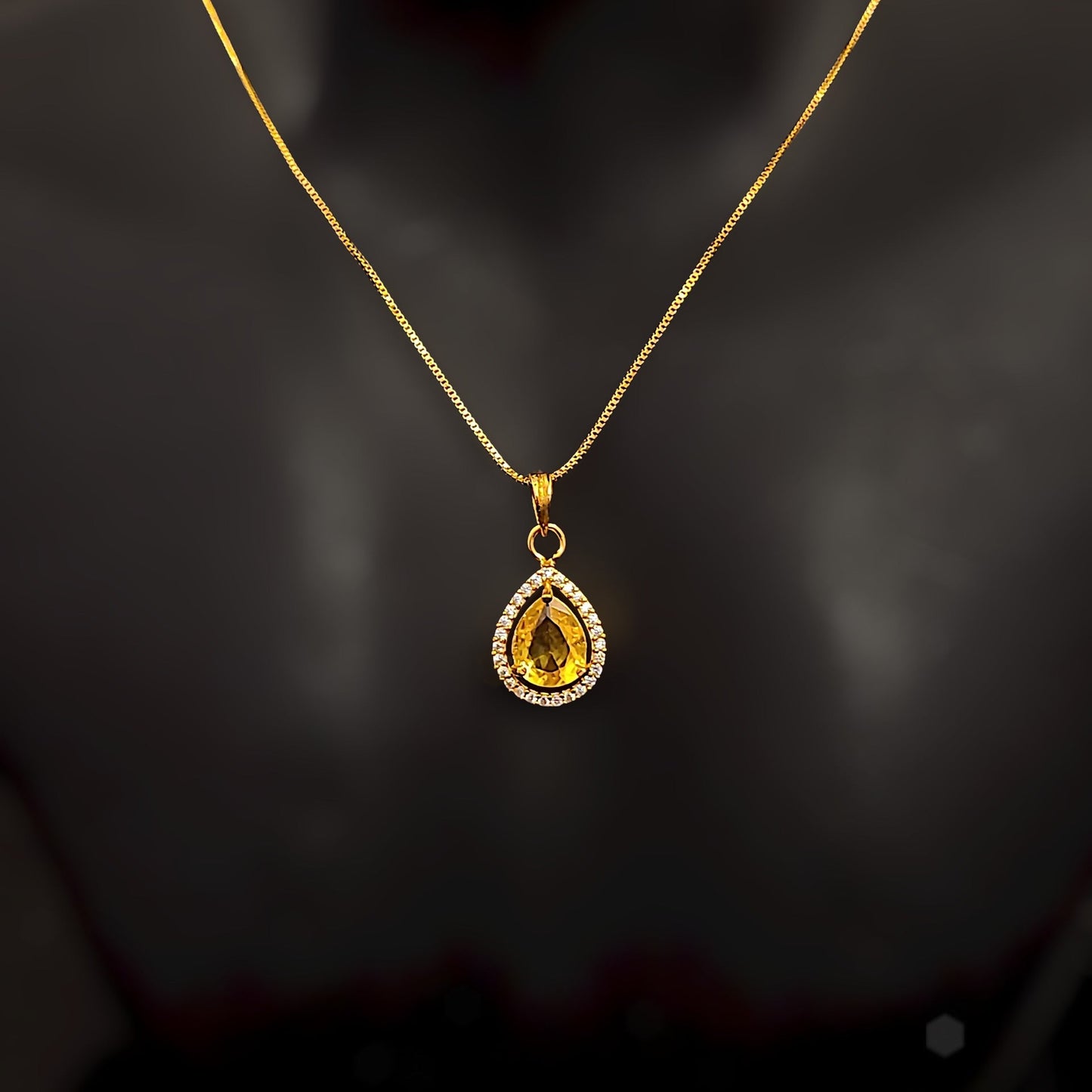 Oval Drop Pendent Chain