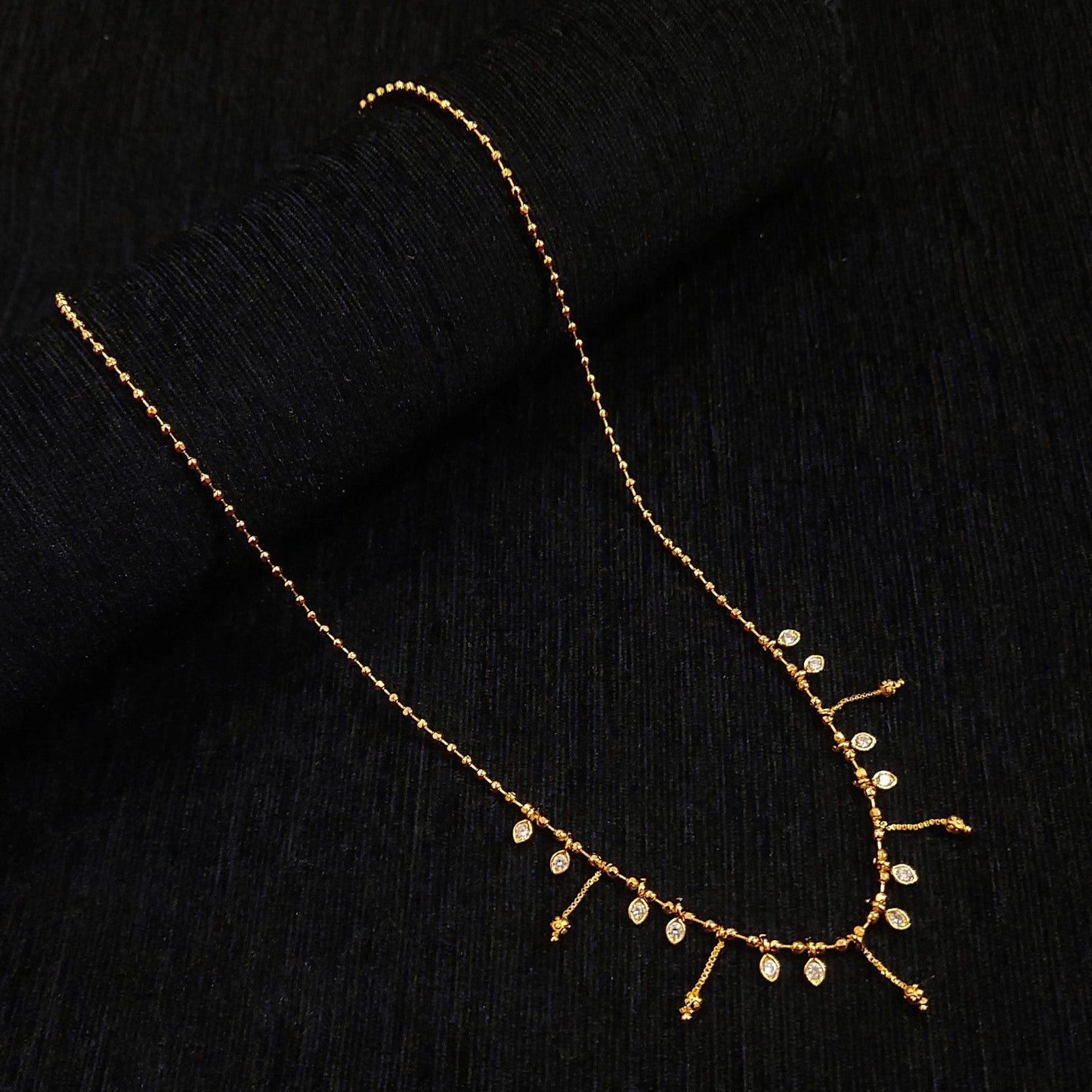 Line Crystal Matar Chain