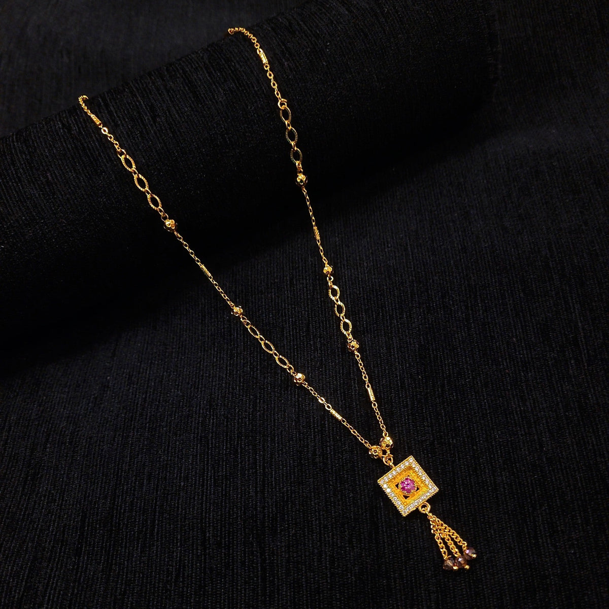 Square Ruby Pendent Chain