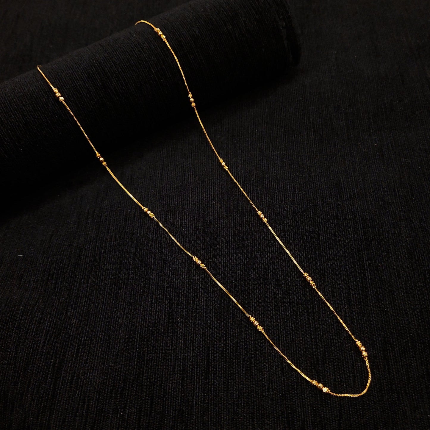 Sleek Triple Ball Plain Chain