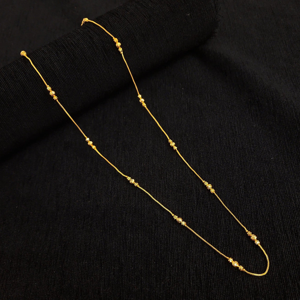 Sleek Triple Ball Plain Chain - II