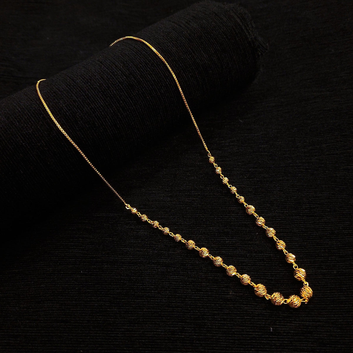 Sleek Shining Ball Chain