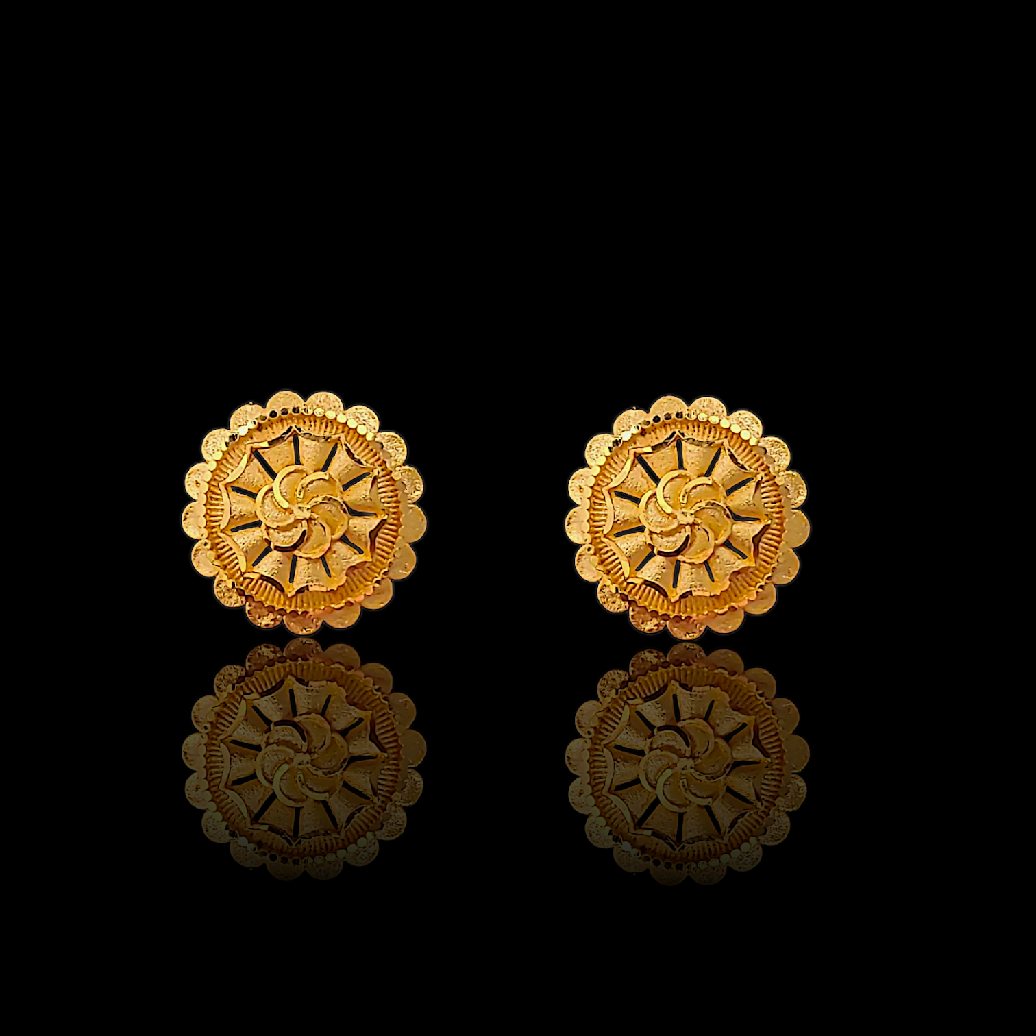 Round Chakri Stud - My Golden Wish