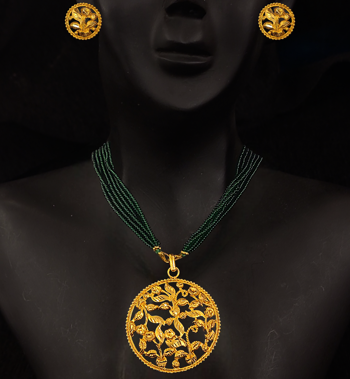 Round Leaf Locket Set