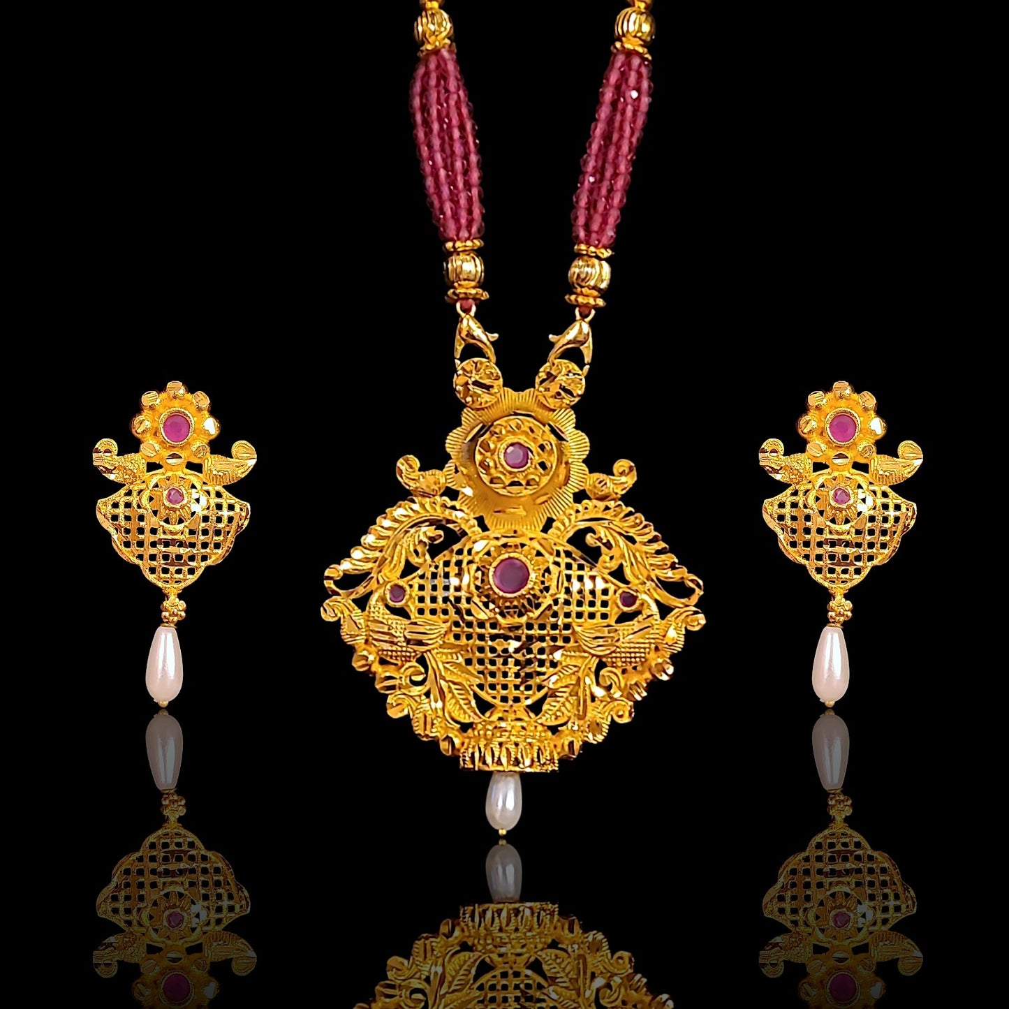 Pearl Drop Ruby Locket Set