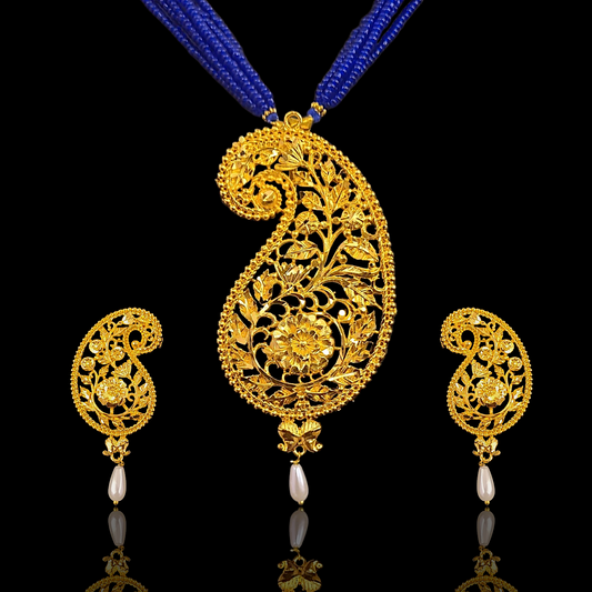 Am Kolka Locket Set