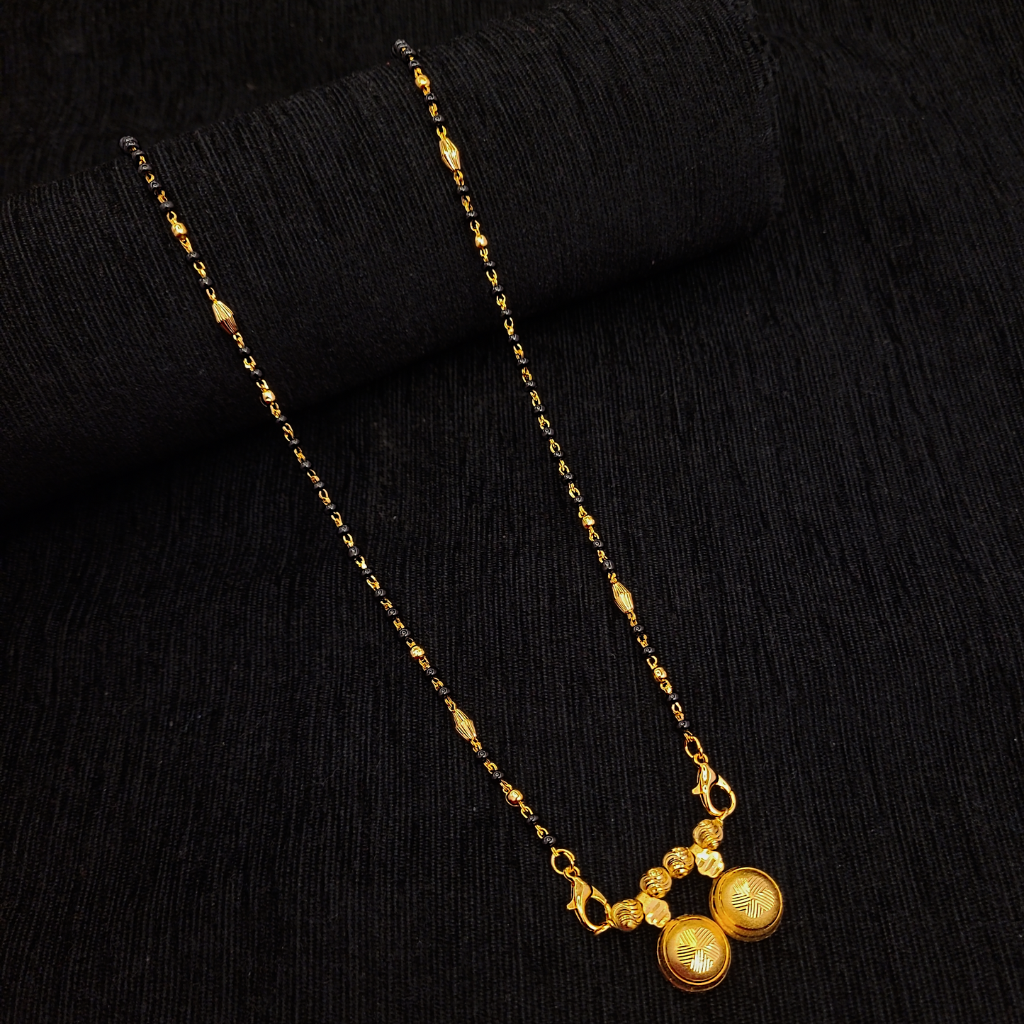 Single Line Buti Mangalsutra