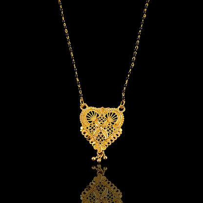 Small Golden Pendent Single String Mangalsutra