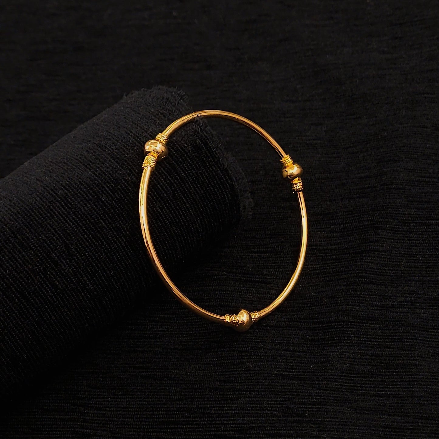 Plain Ball Bangle