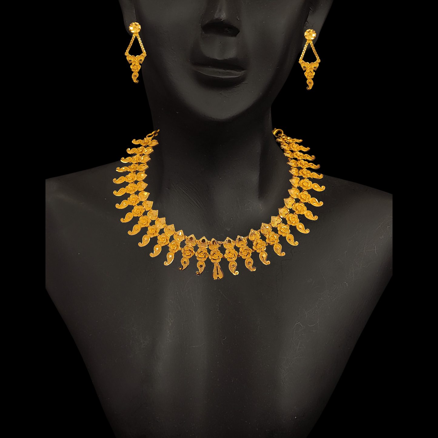 Small Kolka Necklace Set