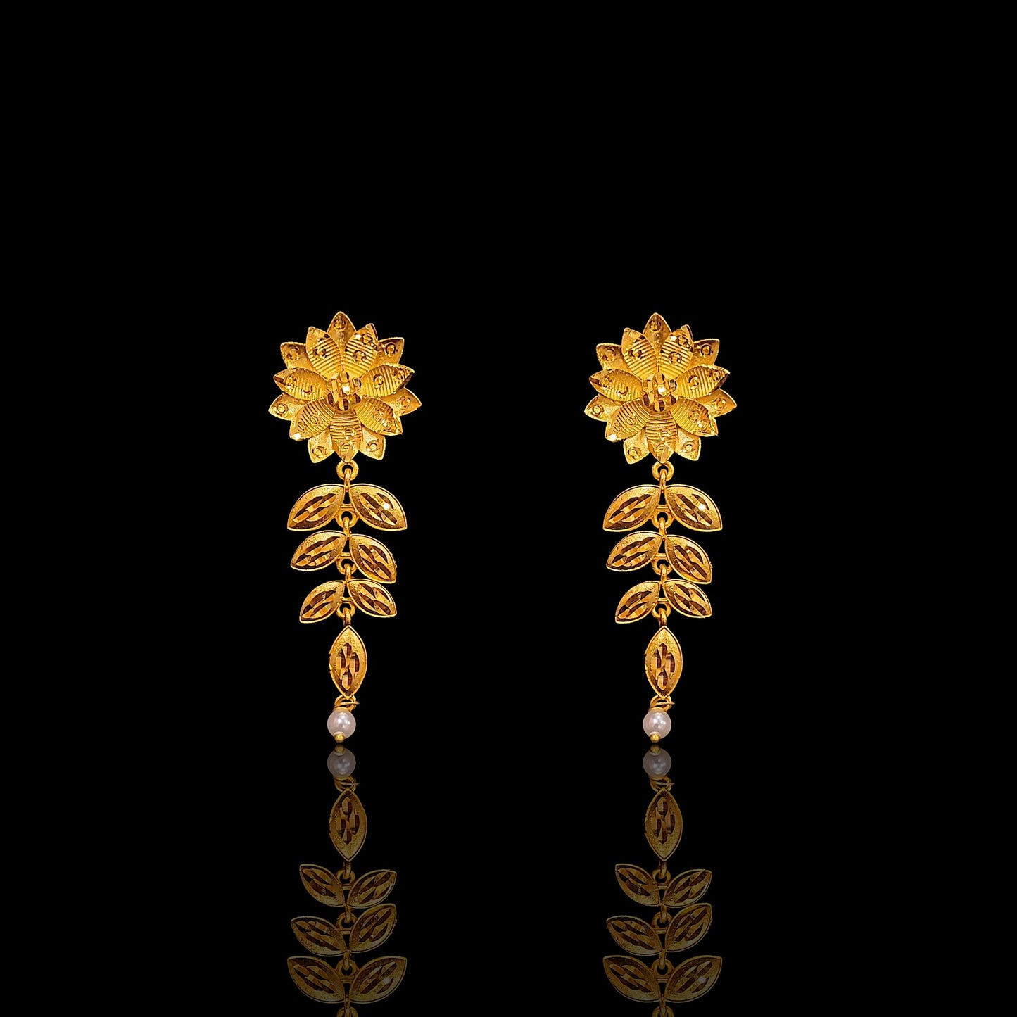 Flower Leaf Pearl Necklace Set