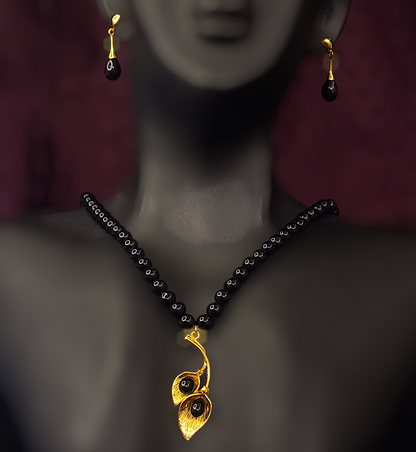 Dual Leaf Black Coral Necklace Set