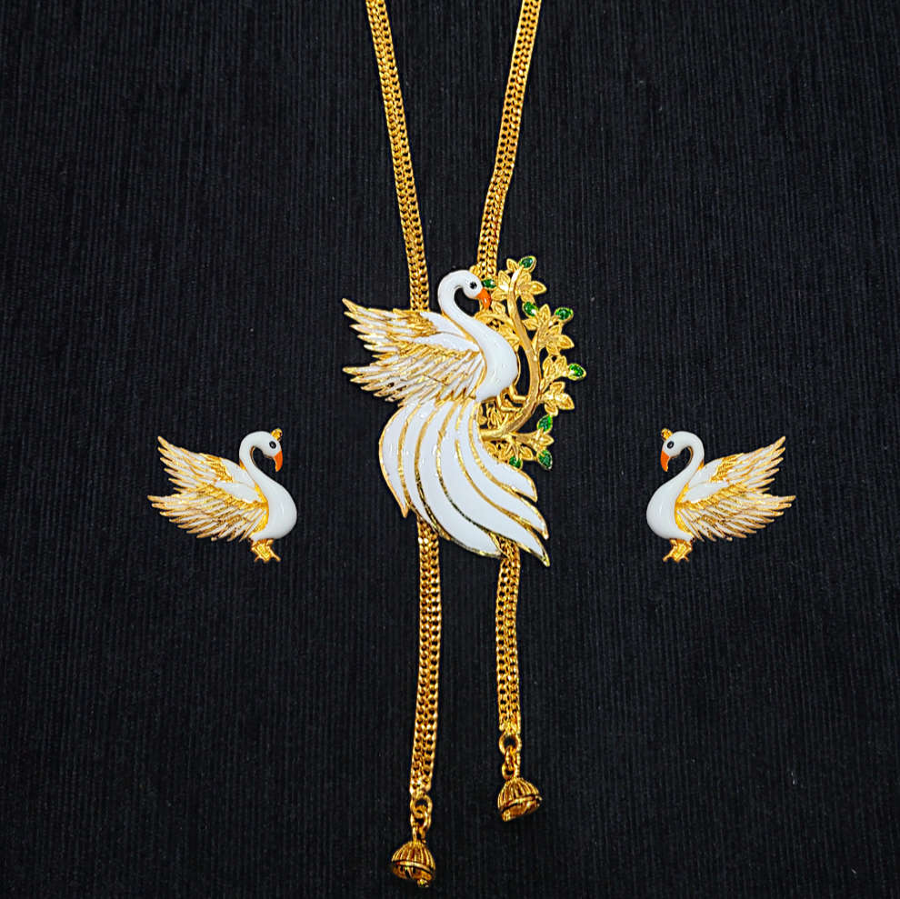3D Swan tie chain – My Golden Wish