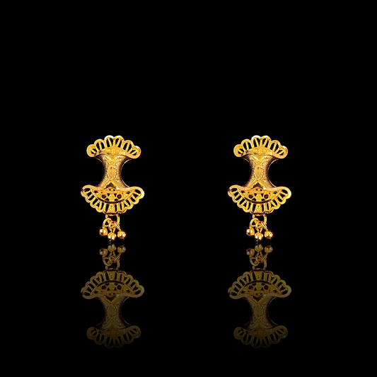 Small Top Earring - V