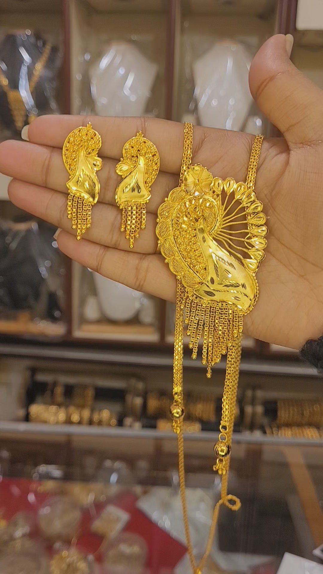 gold tie chain price