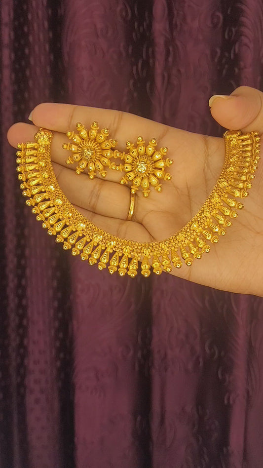 Sabeki Chatai Necklace Set