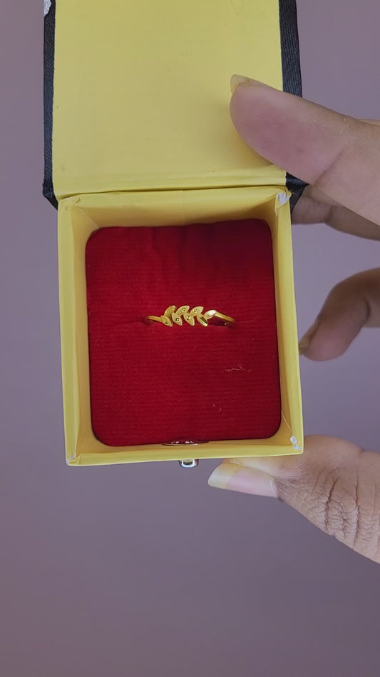 Adjustable Small Leaf Ring