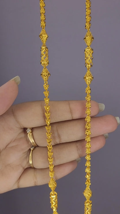 Bakul Pipe Ball Chain